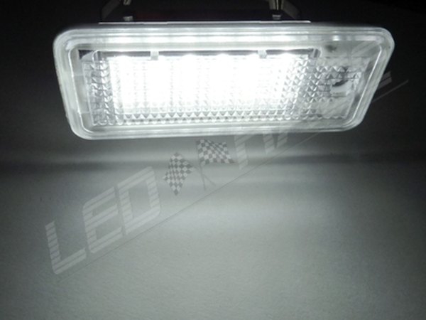 Pack LED plaque d'immatriculation pour Audi A4 (B7)